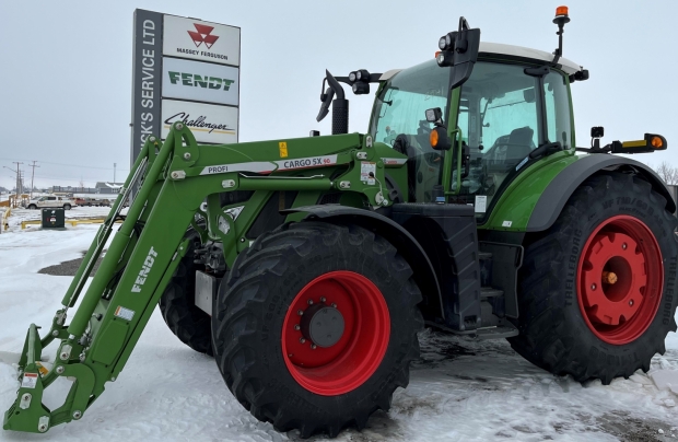 2022 Fendt 720 Vario Profi Plus FWA Tractor