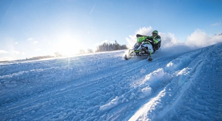 2018 Early Release ZR 8000 Sno Pro