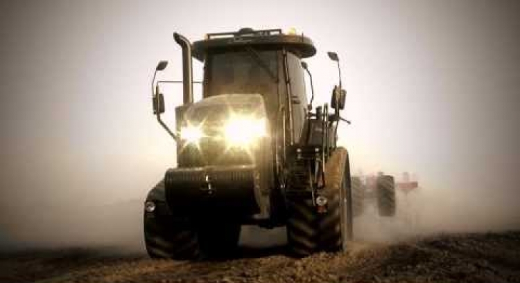 Challenger MT700E Series Tracked Tractors