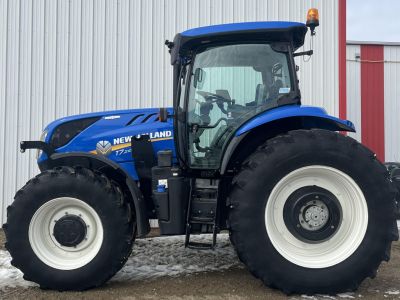 2017 New Holland T7.210 Tractor