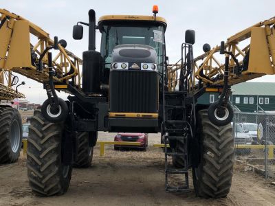 2018 RoGator 1300C Sprayer