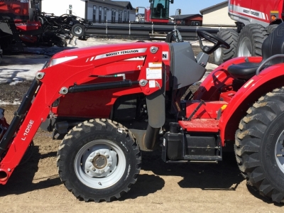 2017 Massey Ferguson 1734E Tractor 