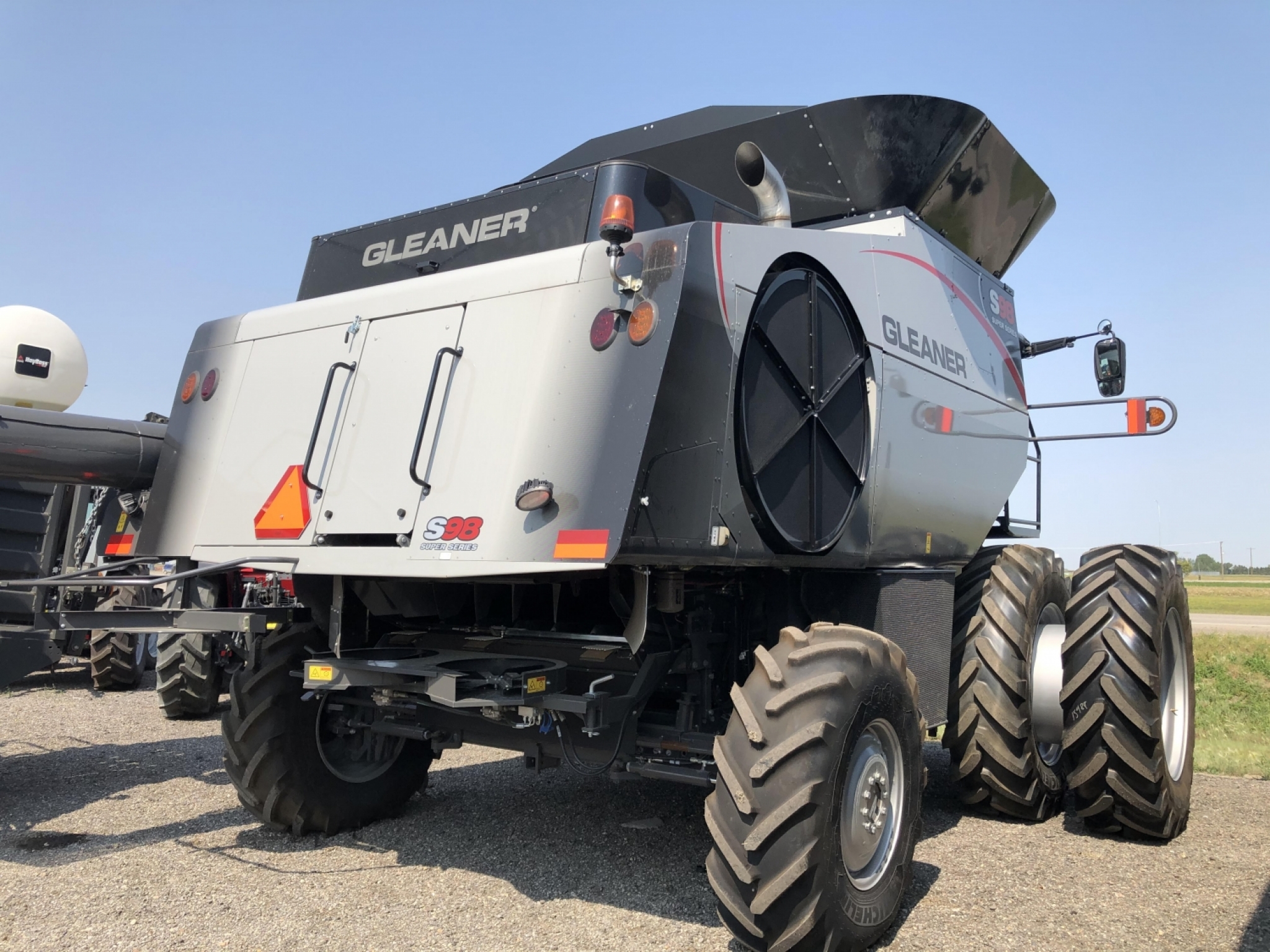 2021 Gleaner S98 Super Series Combine