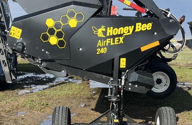 2023 Honey Bee 40' and 45' AirFLEX Header