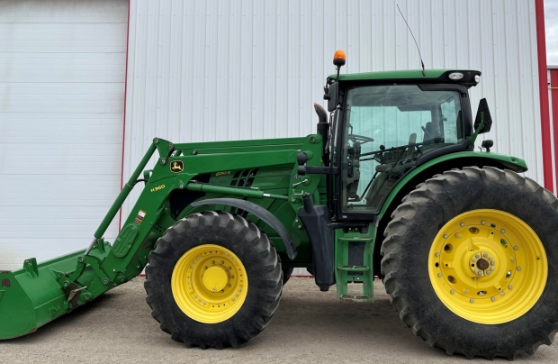 2015 John Deere 6150R Tractor