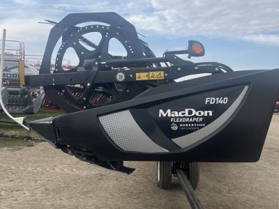 2021 MacDon FD1 40\' Draper Combine Header
