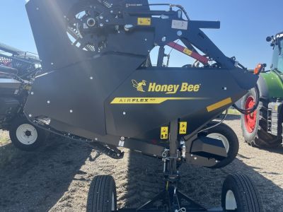 2025 Honey Bee 45\' AirFlex NXT Combine Header