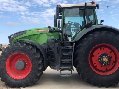 2025 Fendt 1050 Vario Profi+ Tractor