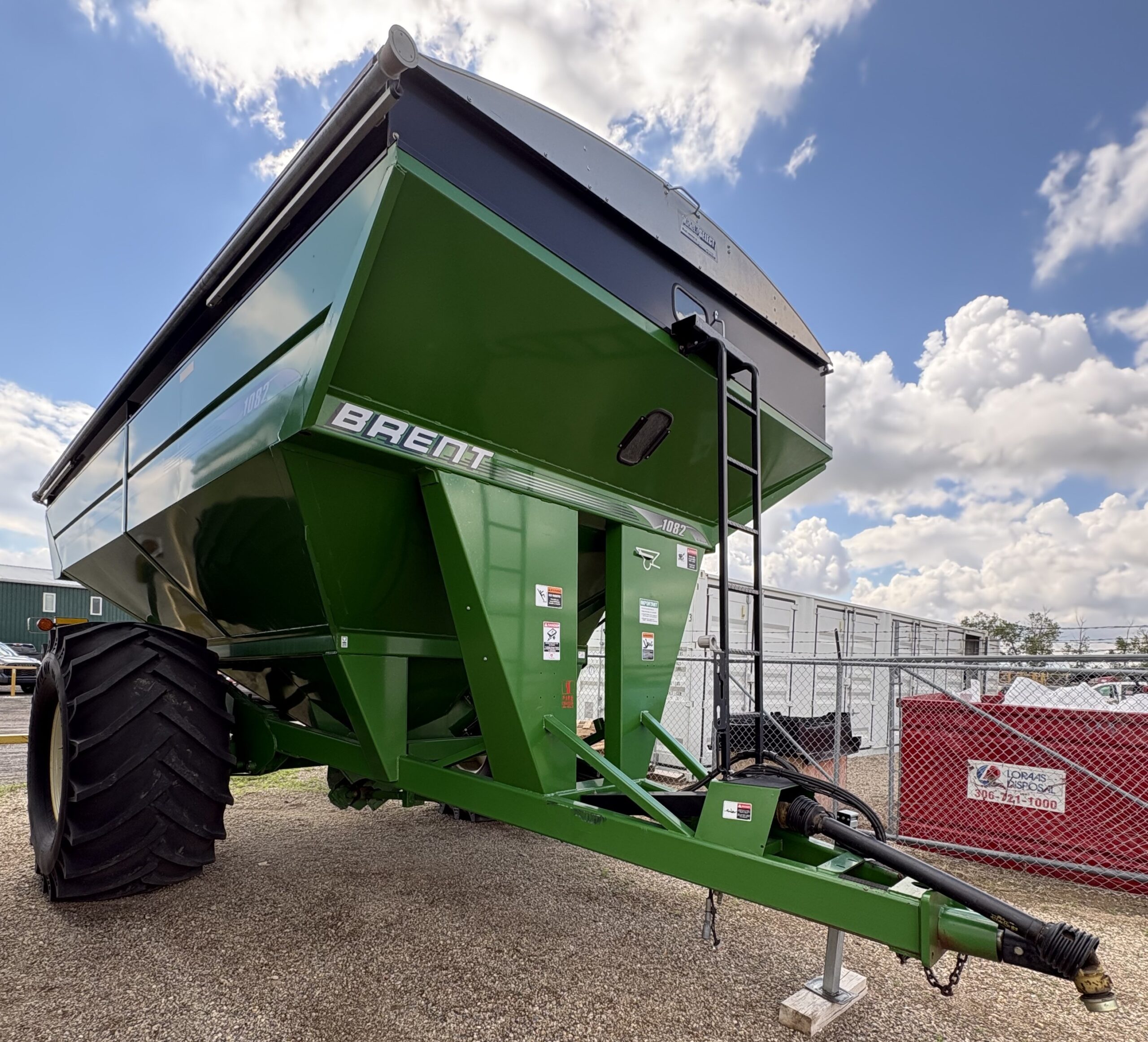 2009 Brent 1082 Grain Cart