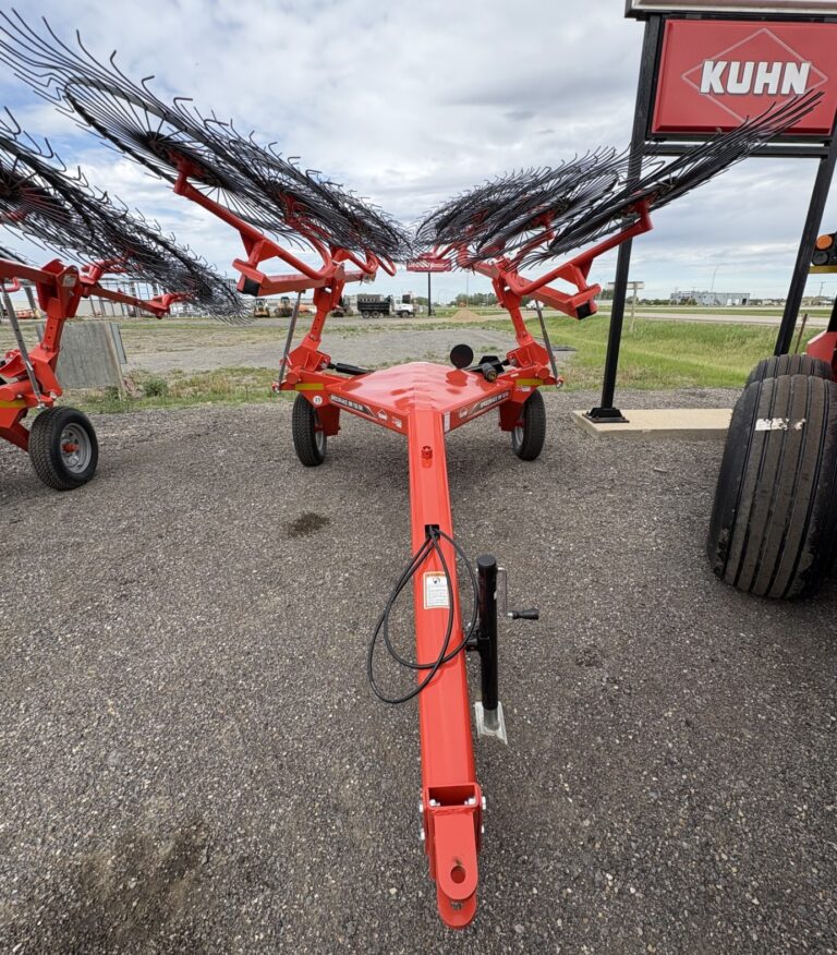 2025 Kuhn SR112 Wheel Rake